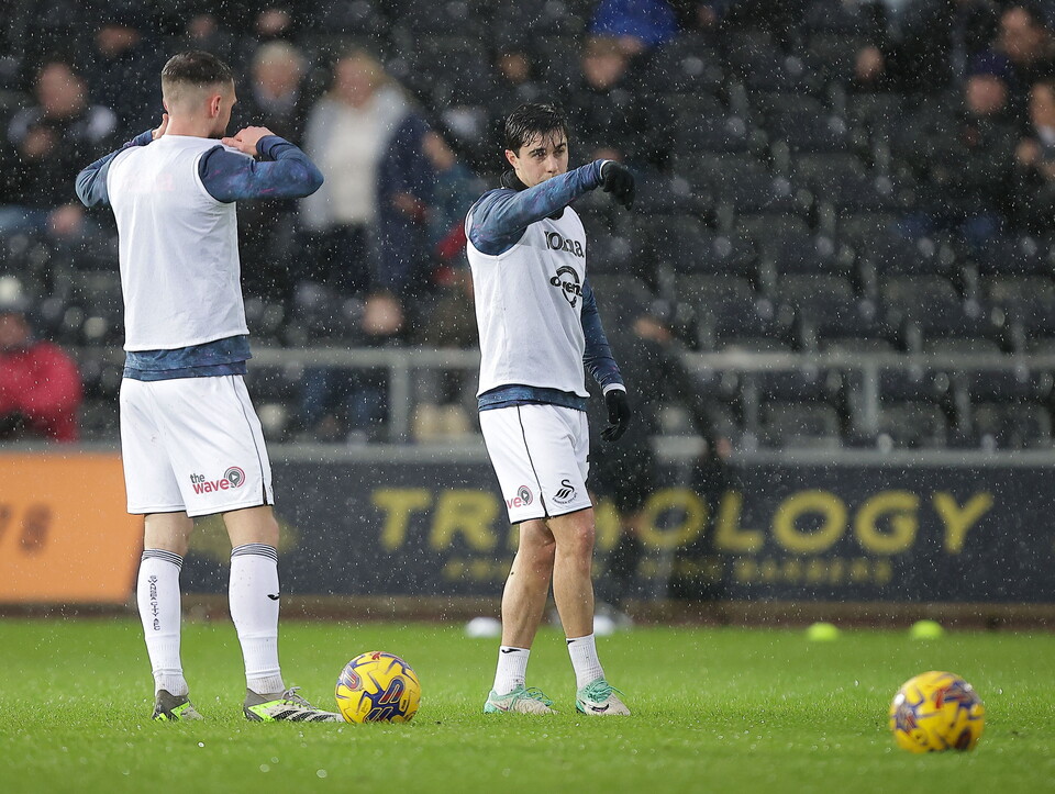 Liam Walsh warm up