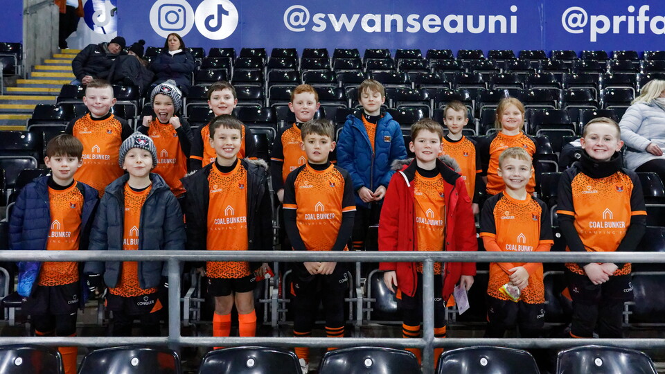 Morecambe (H) fan gallery 23-24