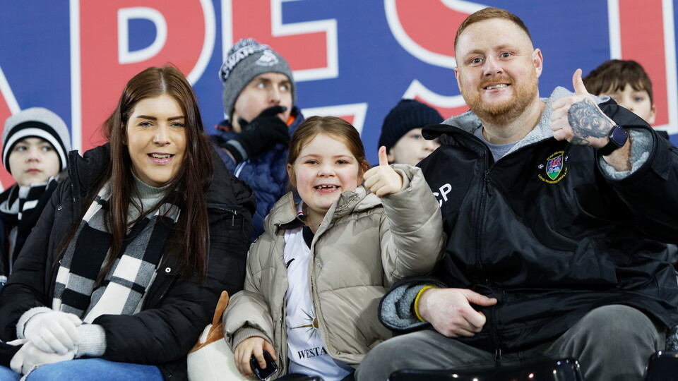 Morecambe (H) fan gallery 23-24