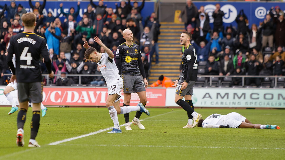Southampton (H) gallery 23-24
