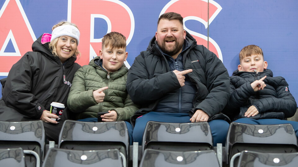 Southampton (H) fan gallery 23-24