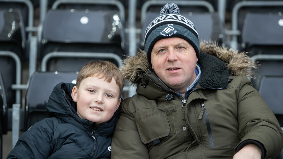 Southampton (H) fan gallery 23-24