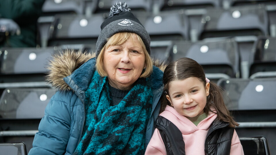 Southampton (H) fan gallery 23-24