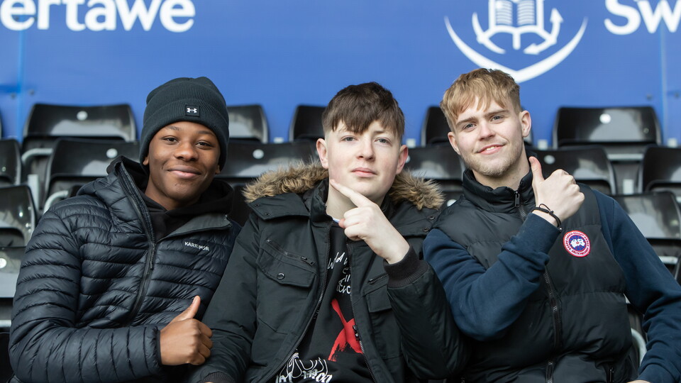 Southampton (H) fan gallery 23-24