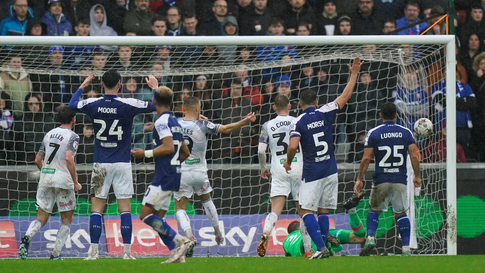 Ipswich (H) gallery 23-24