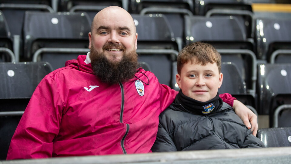 Plymouth (H) fan gallery 23-24