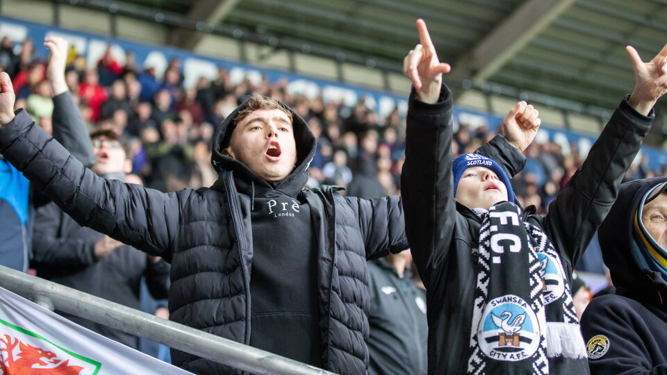 Plymouth (H) fan gallery 23-24