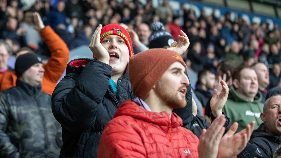 Plymouth (H) fan gallery 23-24