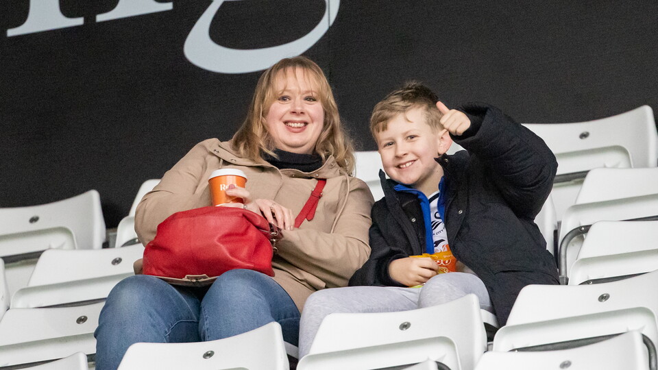Plymouth (H) fan gallery 23-24