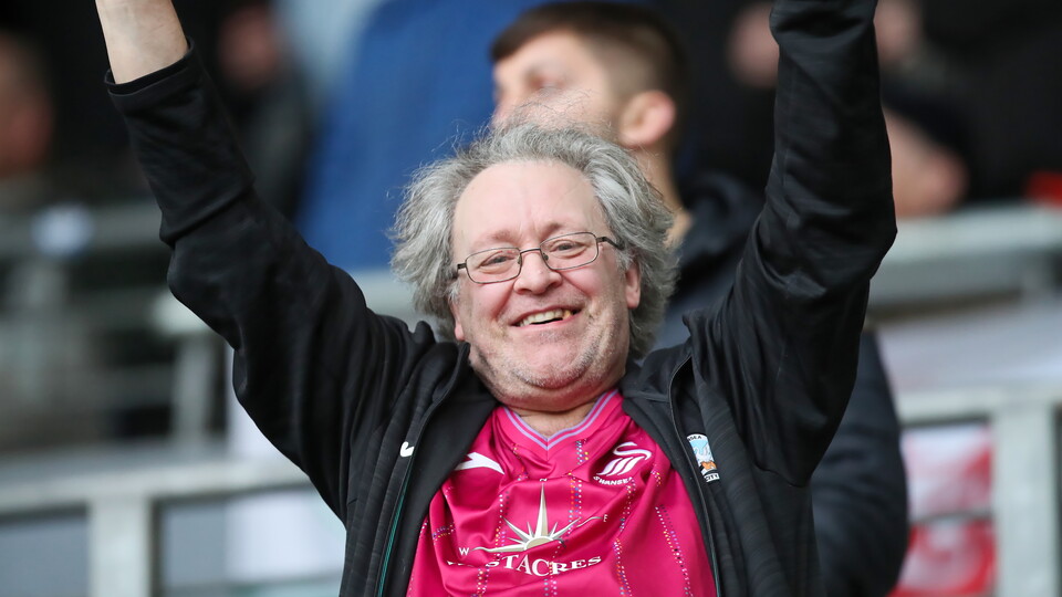 Hull (A) fan gallery 23-24