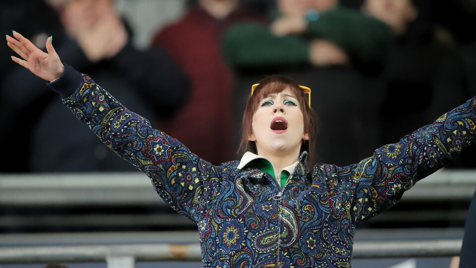 Hull (A) fan gallery 23-24