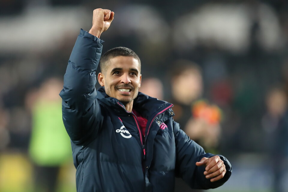 Kyle Naughton Gallery 