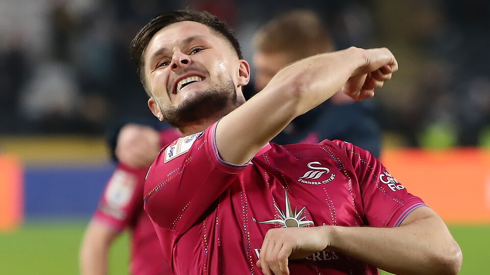 Hull (A) match gallery 23-24