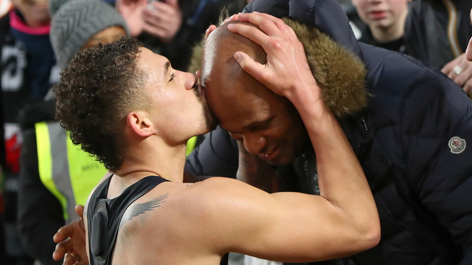 Hull (A) match gallery 23-24