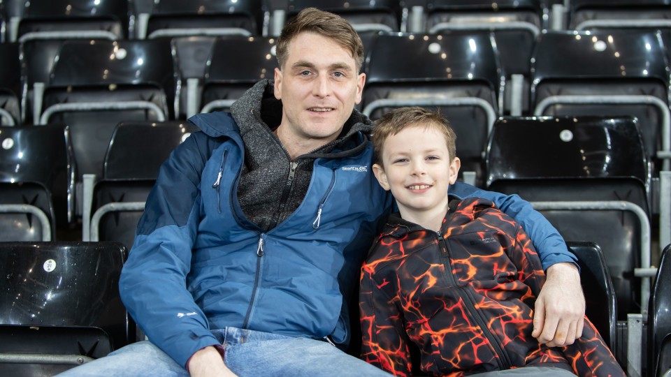 Leeds (H) fan gallery 23-24