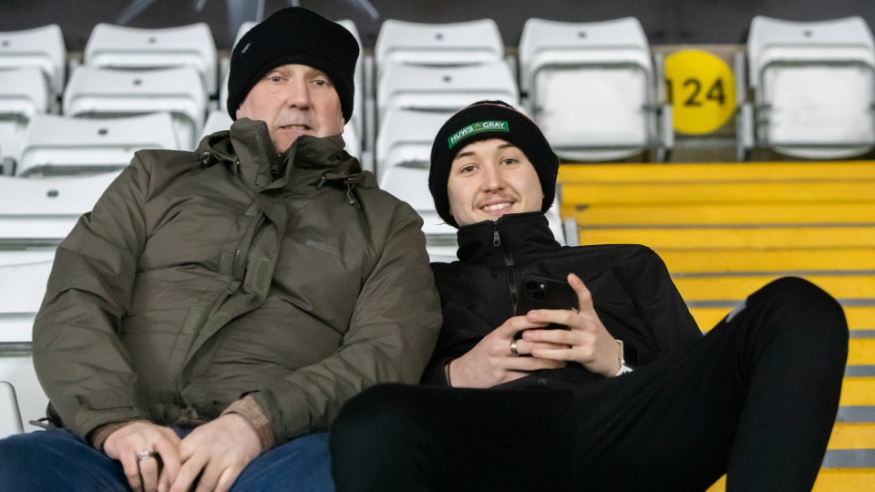 Leeds (H) fan gallery 23-24