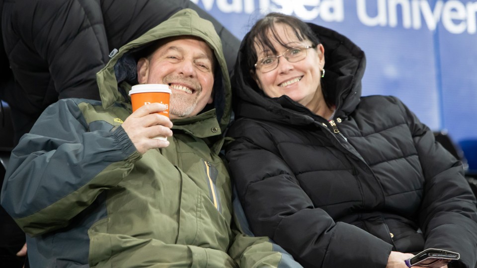 Leeds (H) fan gallery 23-24