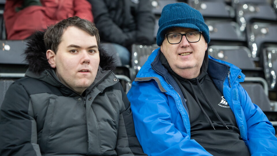Ipswich (H) fan gallery 23-24