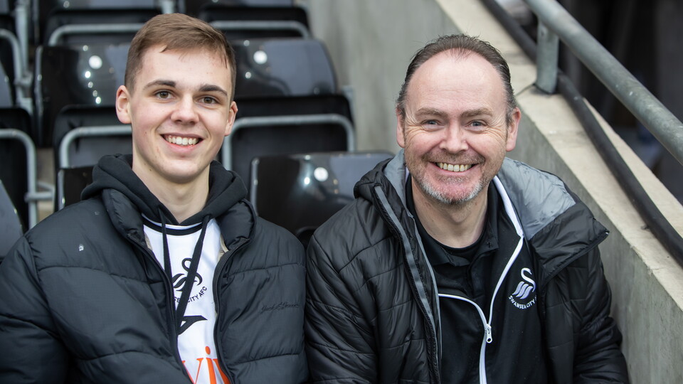 Ipswich (H) fan gallery 23-24