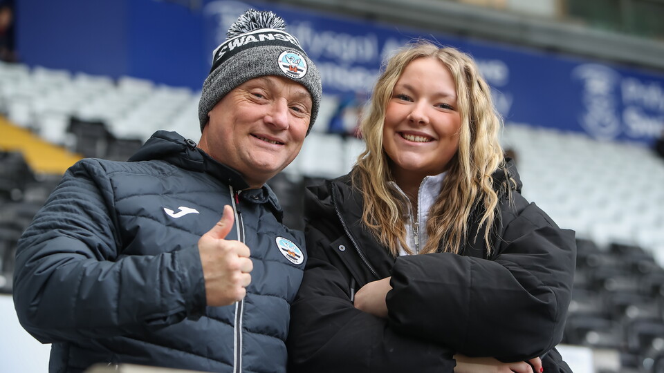 Ipswich (H) fan gallery 23-24