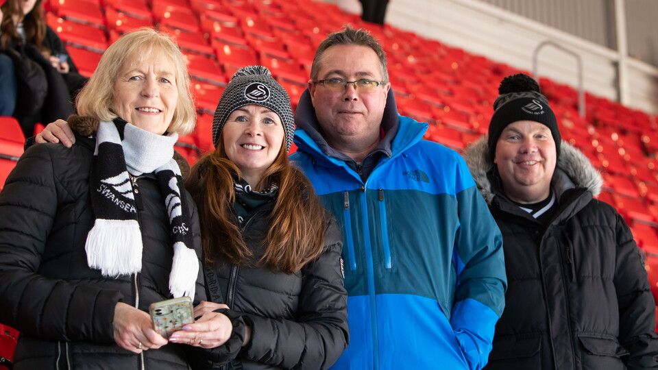 Sunderland (A) fan gallery 23-24