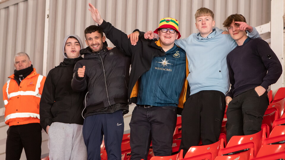 Sunderland (A) fan gallery 23-24