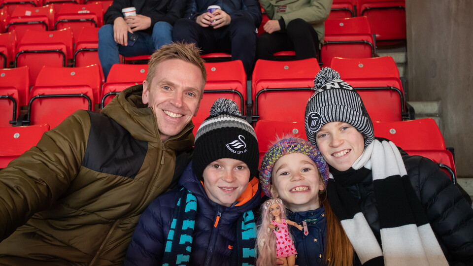 Sunderland (A) fan gallery 23-24