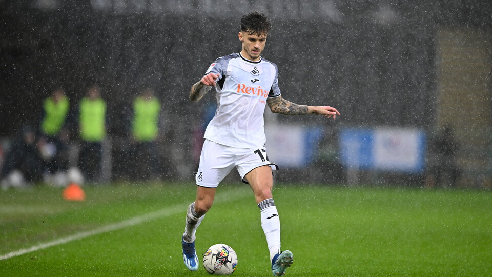 Ipswich (H) gallery 23-24