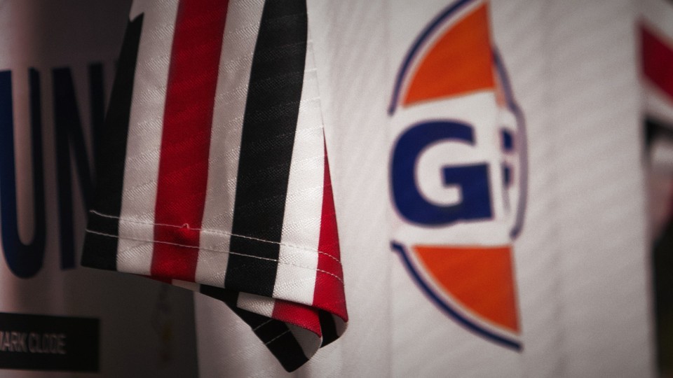 Commemorative Kit