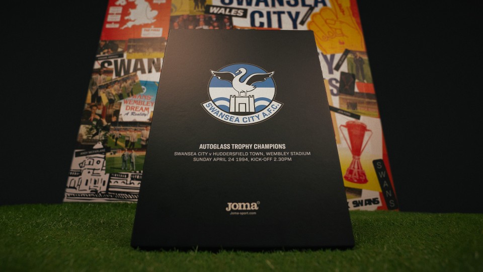 Commemorative Kit