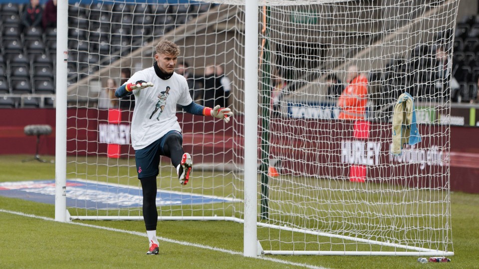 Warm-up prior to Cardiff City