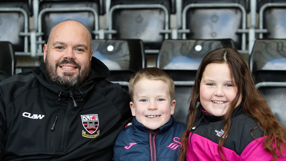 Blackburn (H) fan gallery 23-24