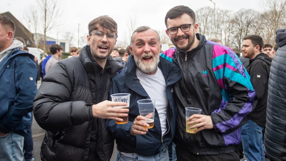 Fan gallery | Bristol City (A) 23-24