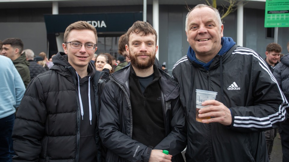 Fan gallery | Bristol City (A) 23-24