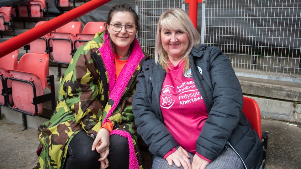 Fan gallery | Bristol City (A) 23-24