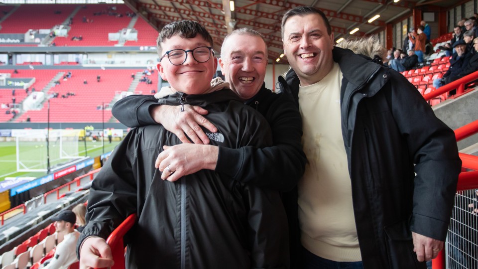 Fan gallery | Bristol City (A) 23-24