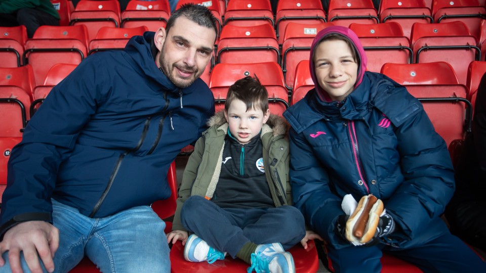 Fan gallery | Bristol City (A) 23-24