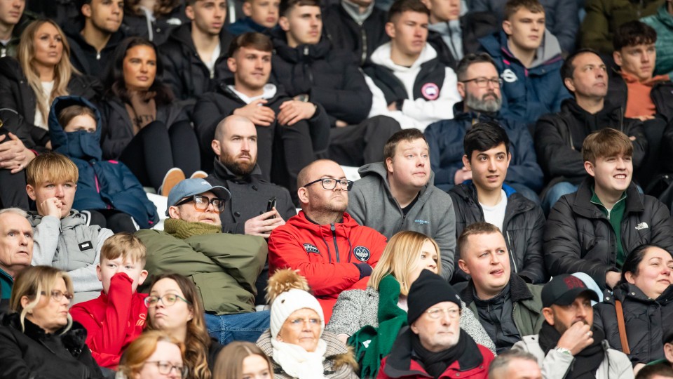 Cardiff (H) fan gallery 23-24