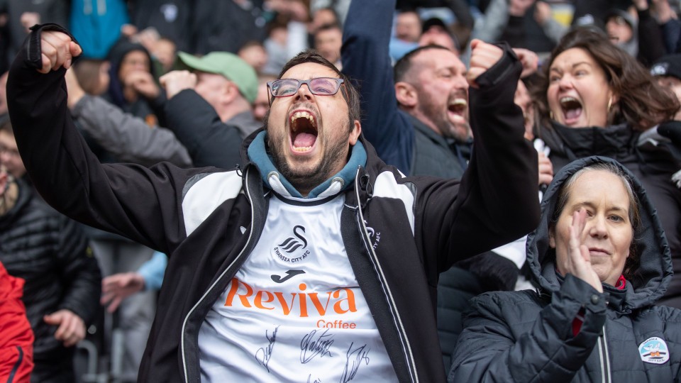 Cardiff (H) fan gallery 23-24