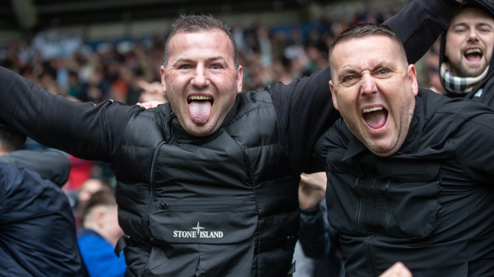 Cardiff (H) fan gallery 23-24