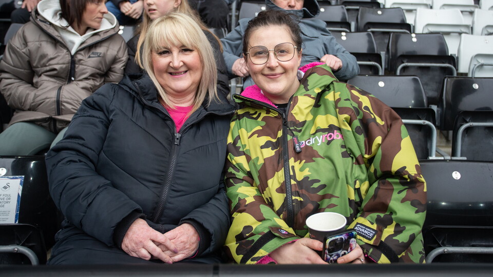 Cardiff (H) fan gallery 23-24