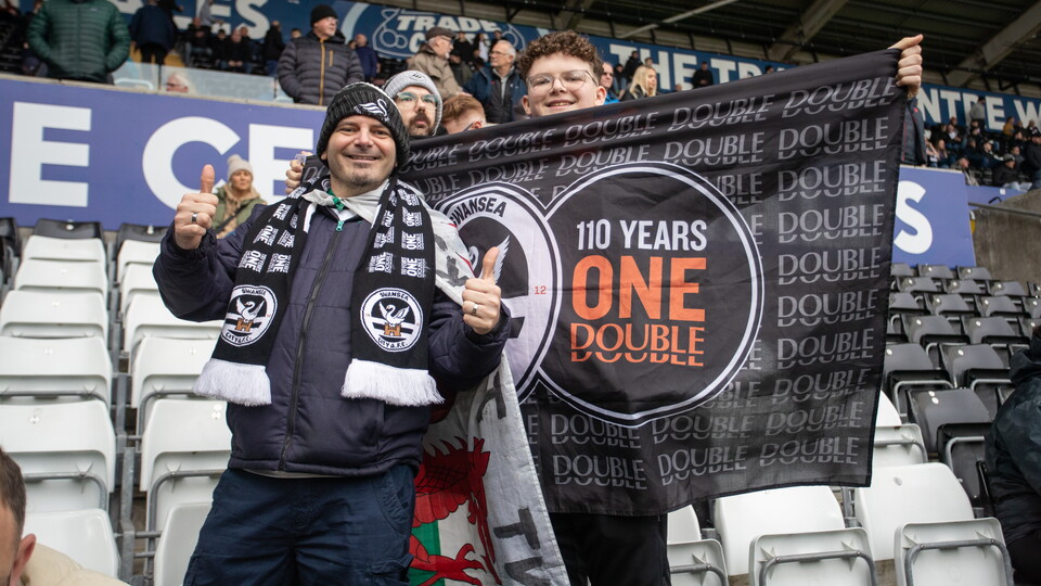 Cardiff (H) fan gallery 23-24