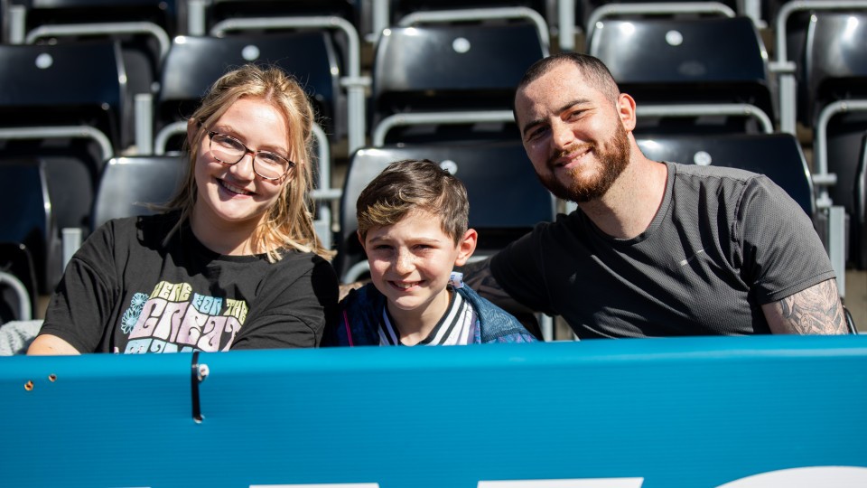 Fan gallery | QPR (H) 23-24