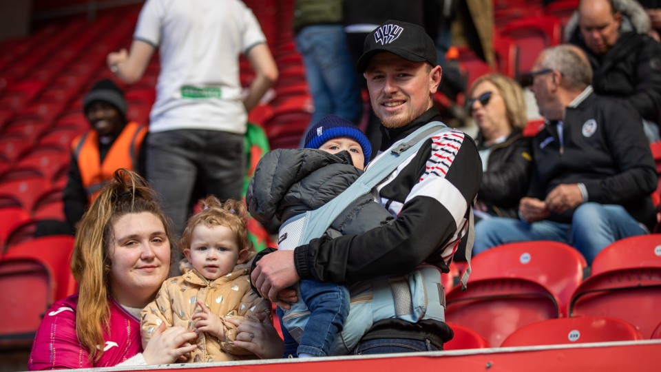 Middlesbrough (A) fan gallery 23-24