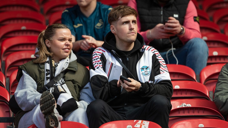 Middlesbrough (A) fan gallery 23-24