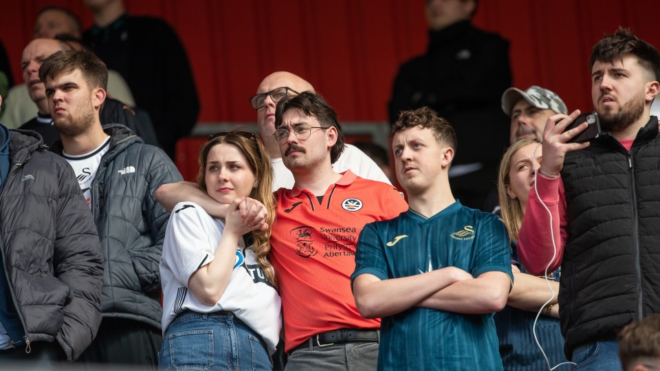 Middlesbrough (A) fan gallery 23-24