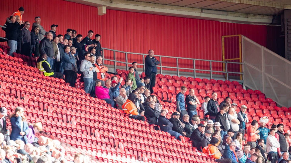 Middlesbrough (A) fan gallery 23-24