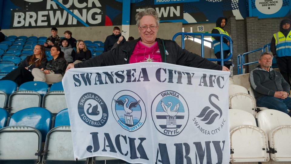Fan Gallery - Huddersfield Town (A)