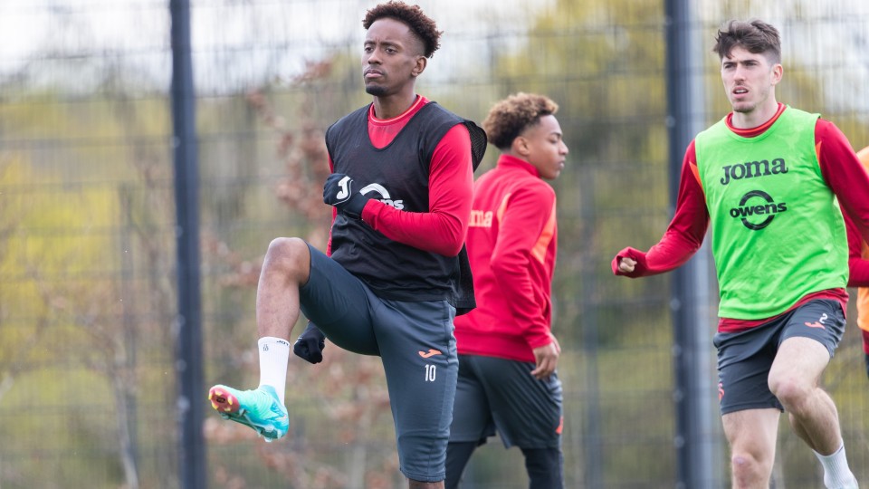 Gallery - Training before Norwich City