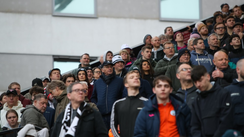 Fan Gallery - Norwich City away